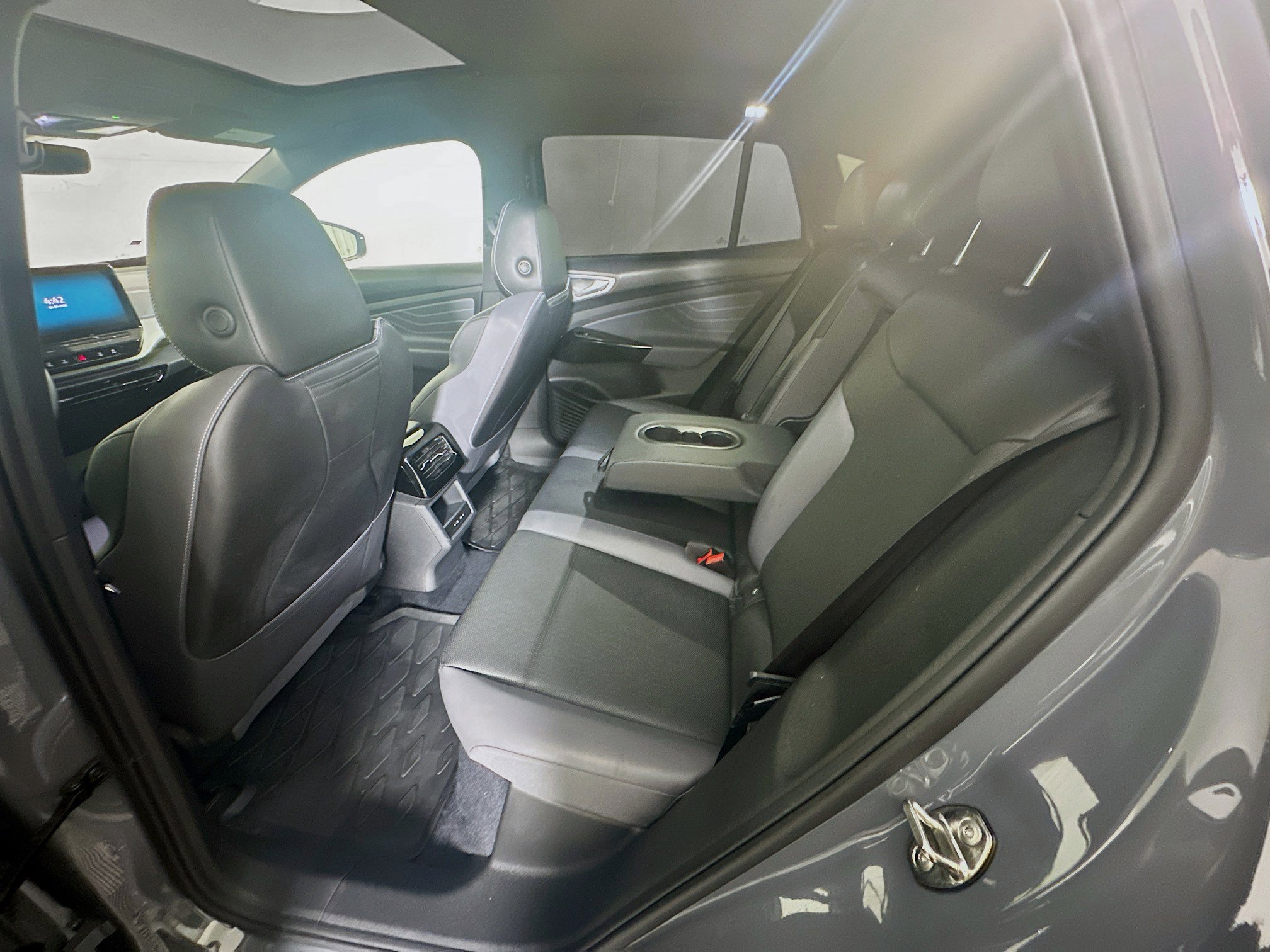 Used 2024 Volkswagen ID.4 S RWD image 29
