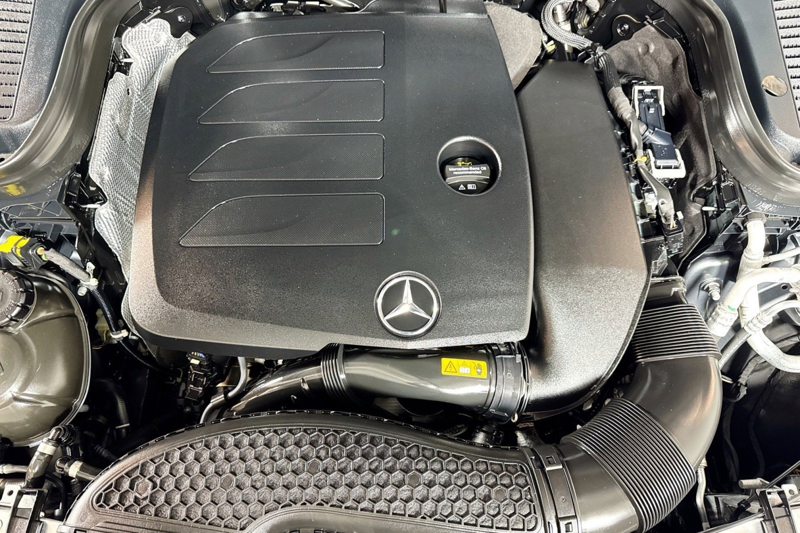 Certified 2022 Mercedes-Benz GLC 300 4MATIC Coupe image 29