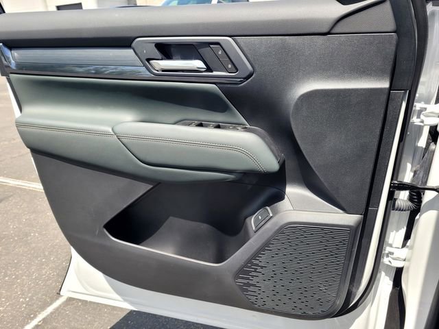 New 2026 GMC Terrain AT4 w/ LPO, Floor Liner Package AWD/4WD image 12