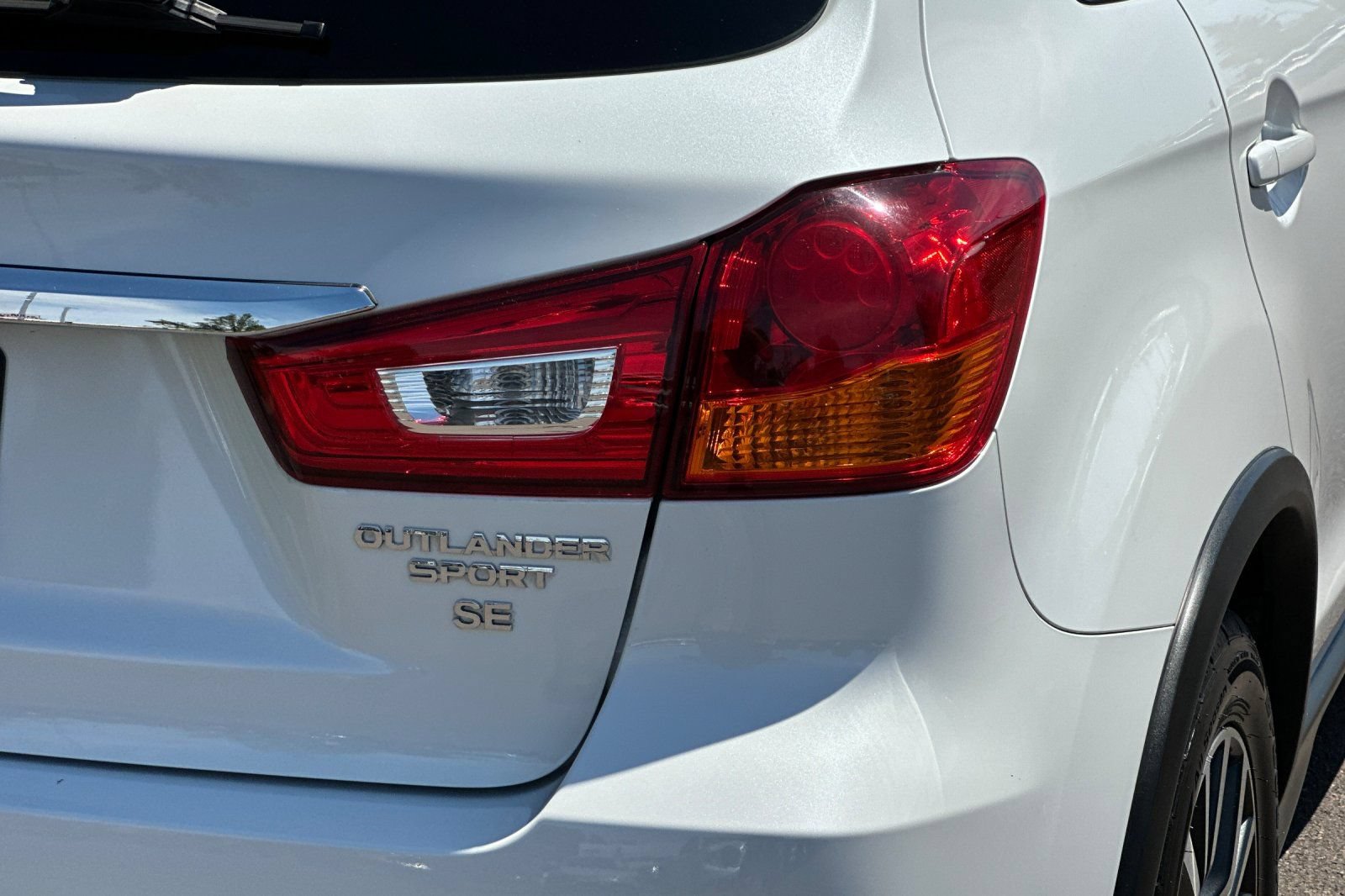 Used 2019 Mitsubishi Outlander Sport SE FWD image 25