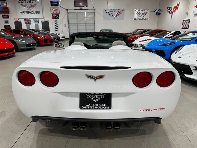 Used 2011 Chevrolet Corvette Convertible w/ Preferred Equipment Group RWD image 21