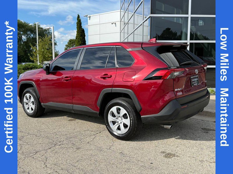 Used 2024 Toyota RAV4 LE FWD image 4