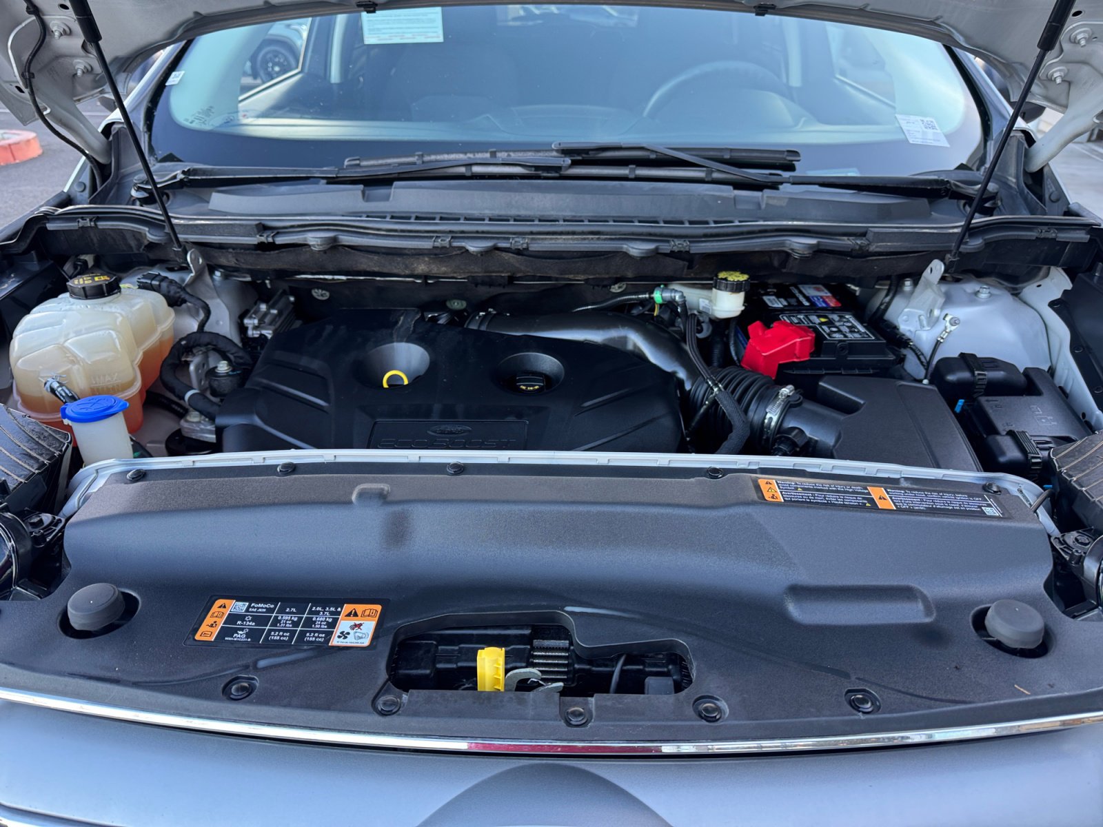 Used 2016 Ford Edge SE image 21