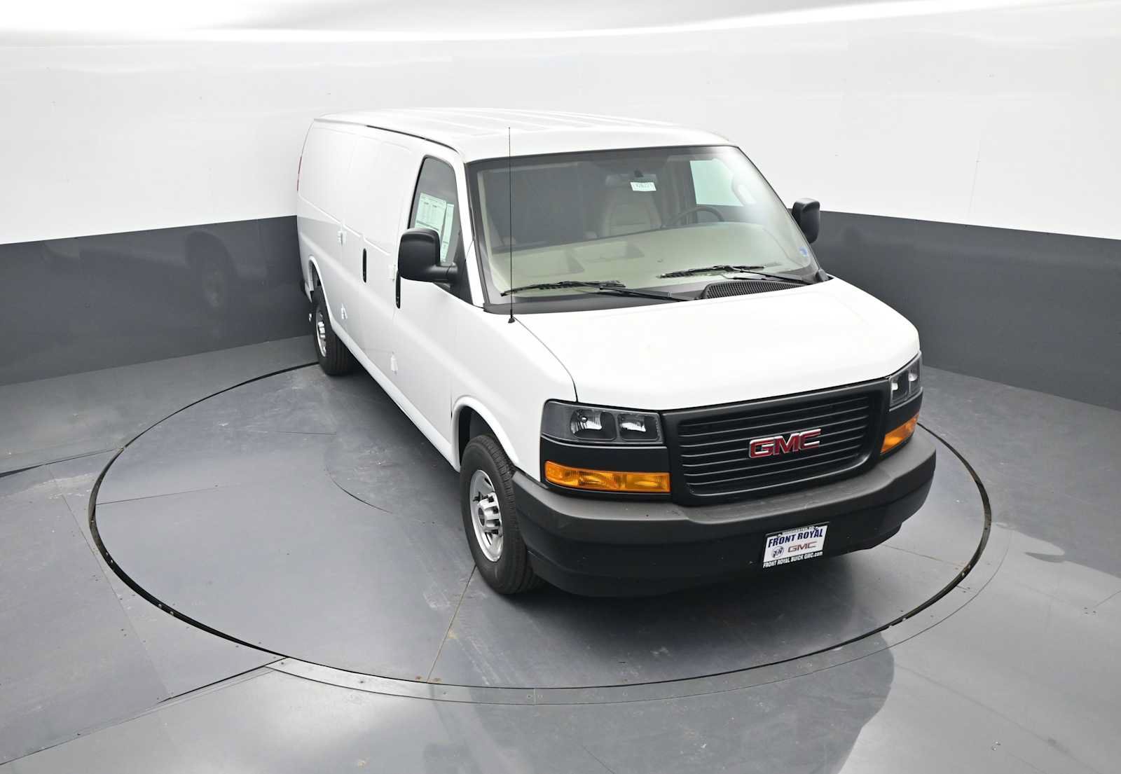 New 2026 GMC Savana 3500 Extended RWD image 23