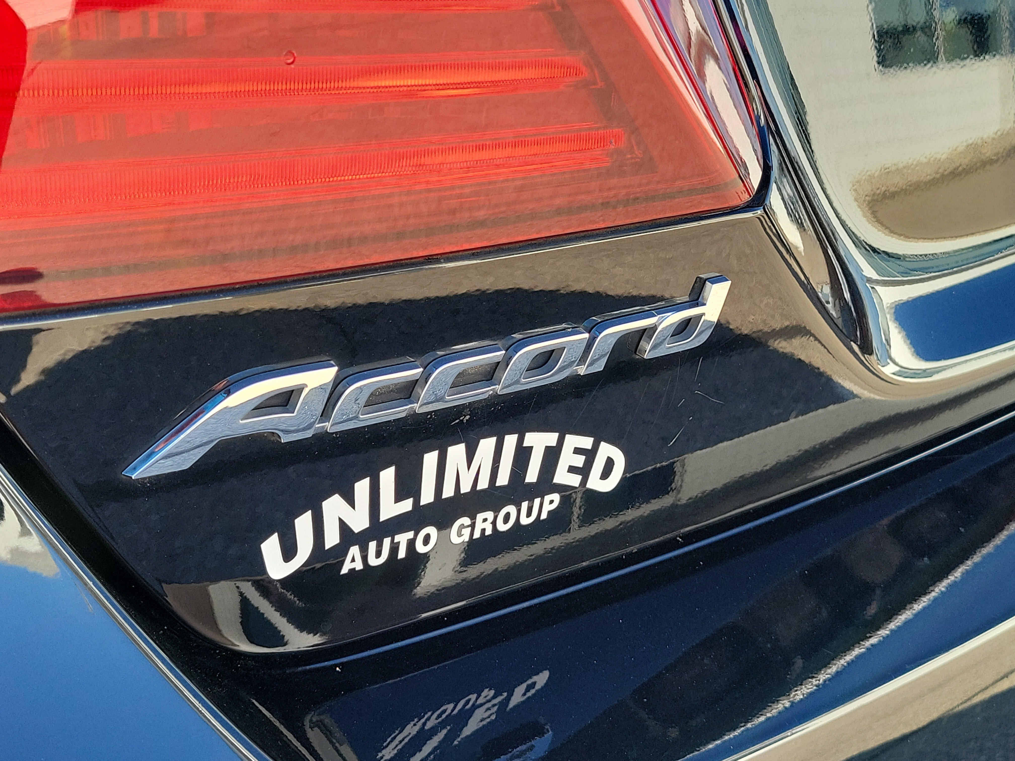 Used 2016 Honda Accord EX image 6