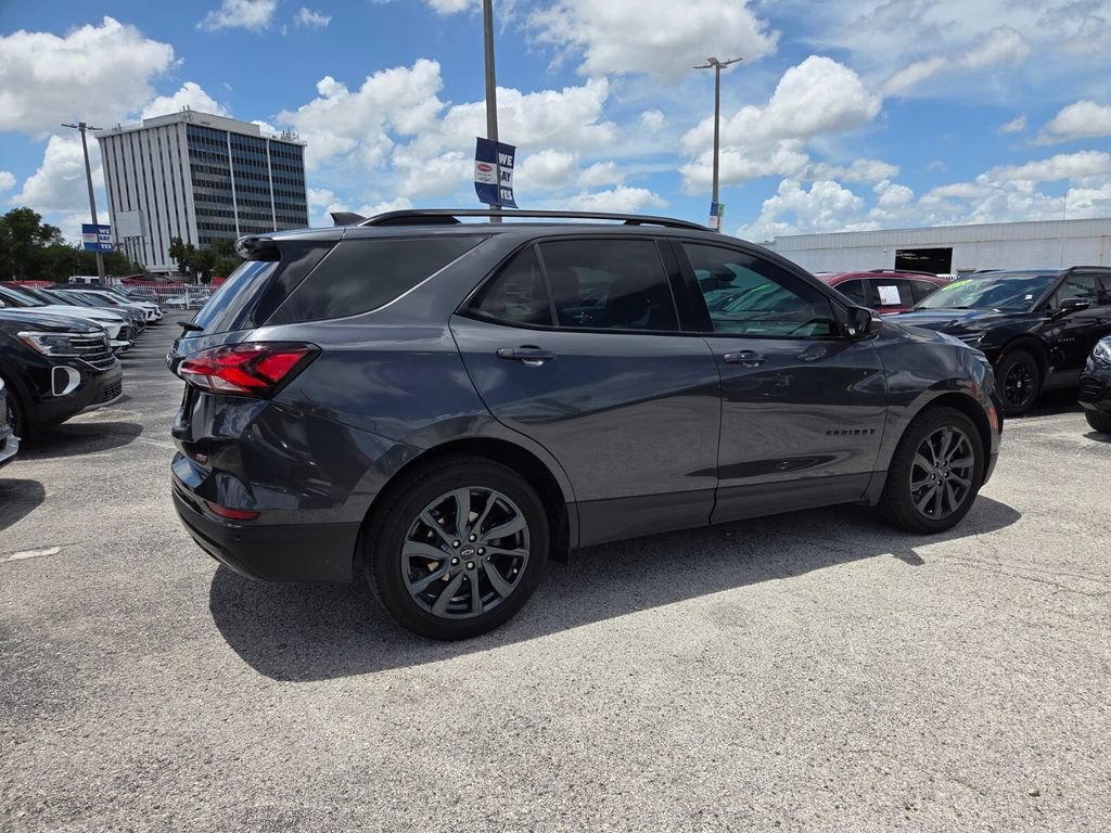 Used 2023 Chevrolet Equinox RS FWD image 13