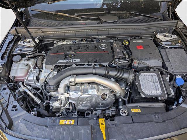 New 2025 Mercedes-Benz GLB 35 AMG 4MATIC image 14