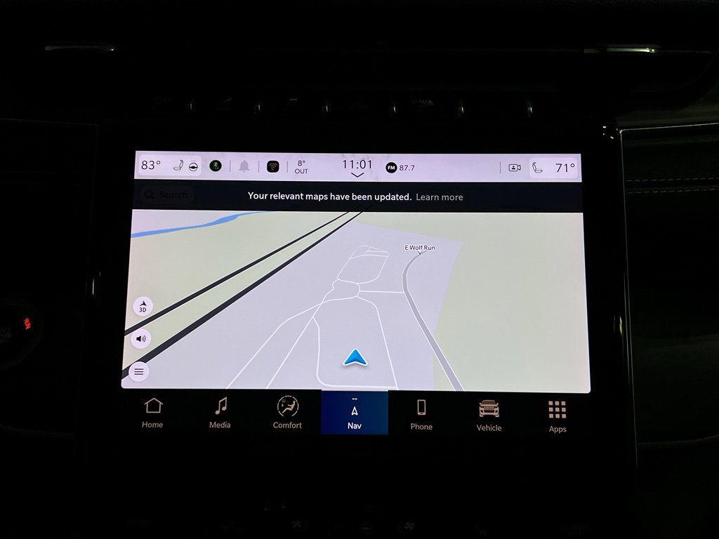 Used 2024 Jeep Grand Cherokee L Limited w/ Luxury Tech Group II image 23