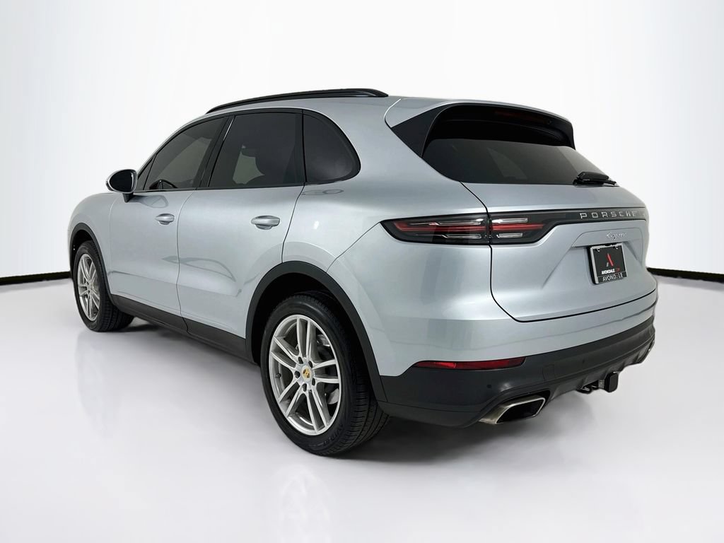 Certified 2023 Porsche Cayenne AWD/4WD image 3