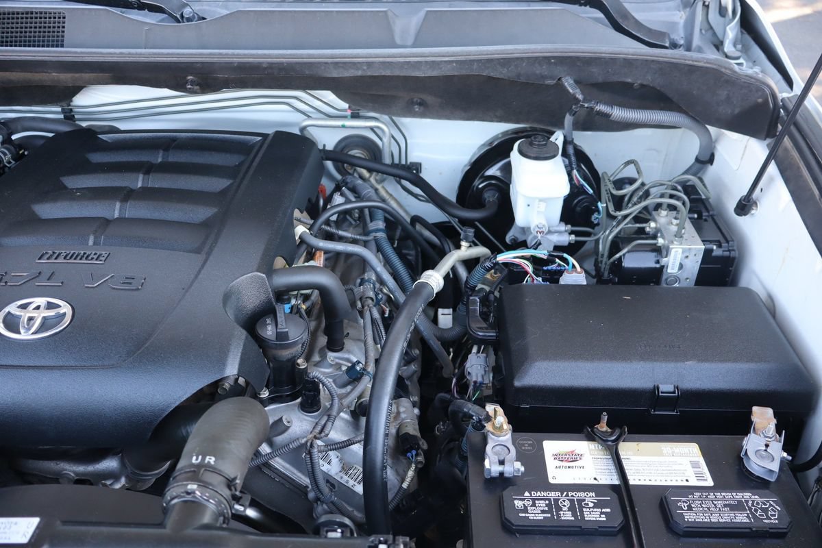 Used 2016 Toyota Sequoia Platinum AWD/4WD image 43