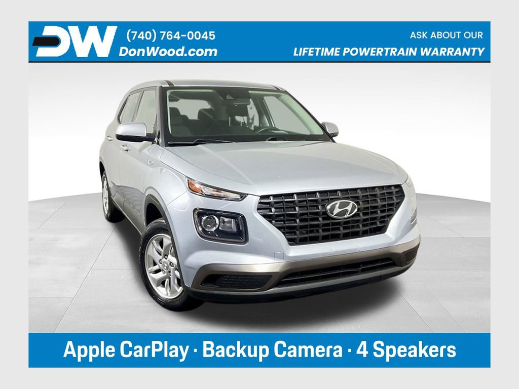 Used 2021 Hyundai Venue SE FWD image 1