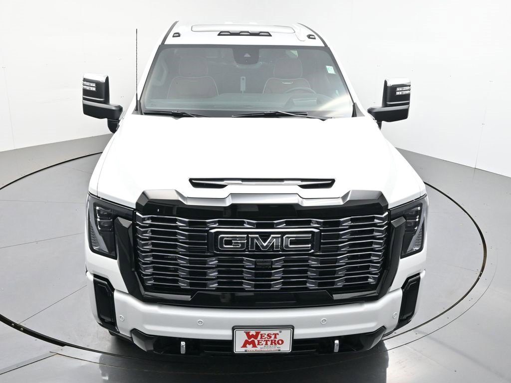 New 2026 GMC Sierra 3500 Denali Ultimate image 4