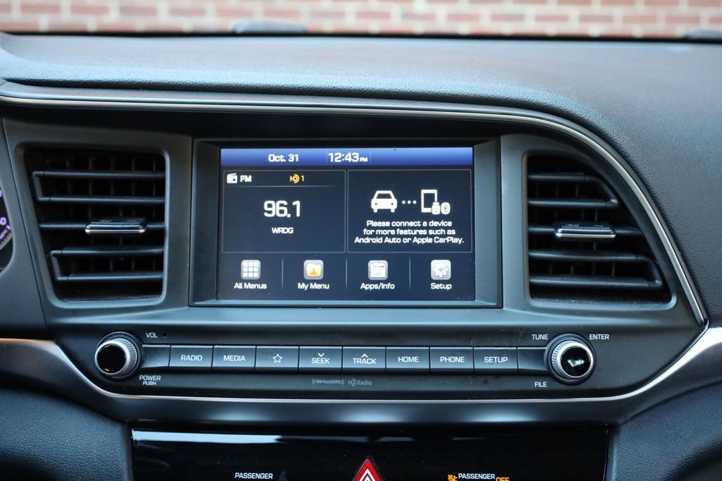 Used 2019 Hyundai Elantra SEL w/ Cargo Package image 33