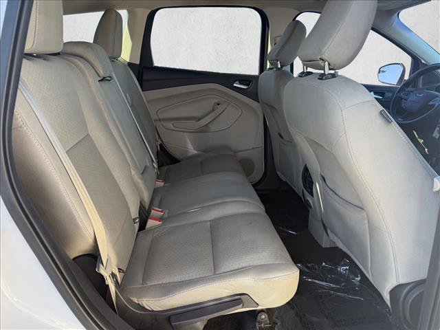 Used 2018 Ford Escape SE image 19