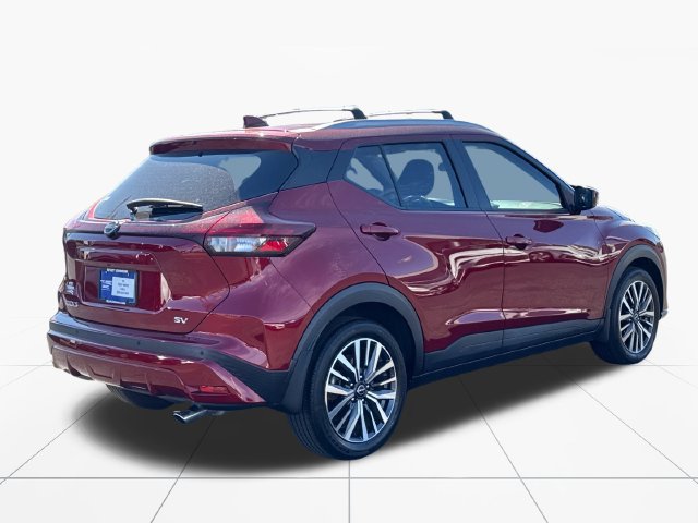 Used 2022 Nissan Kicks SV w/ Exterior Package FWD image 6