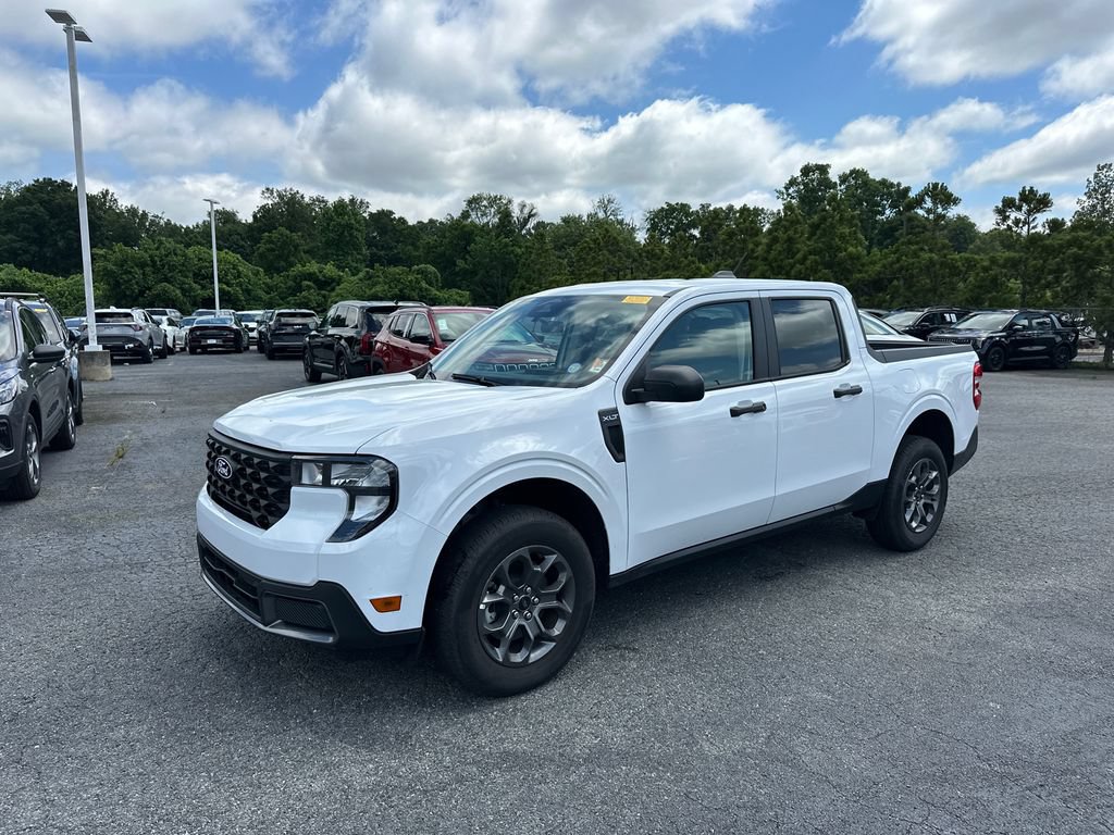 Used 2026 Ford Maverick XLT FWD image 3