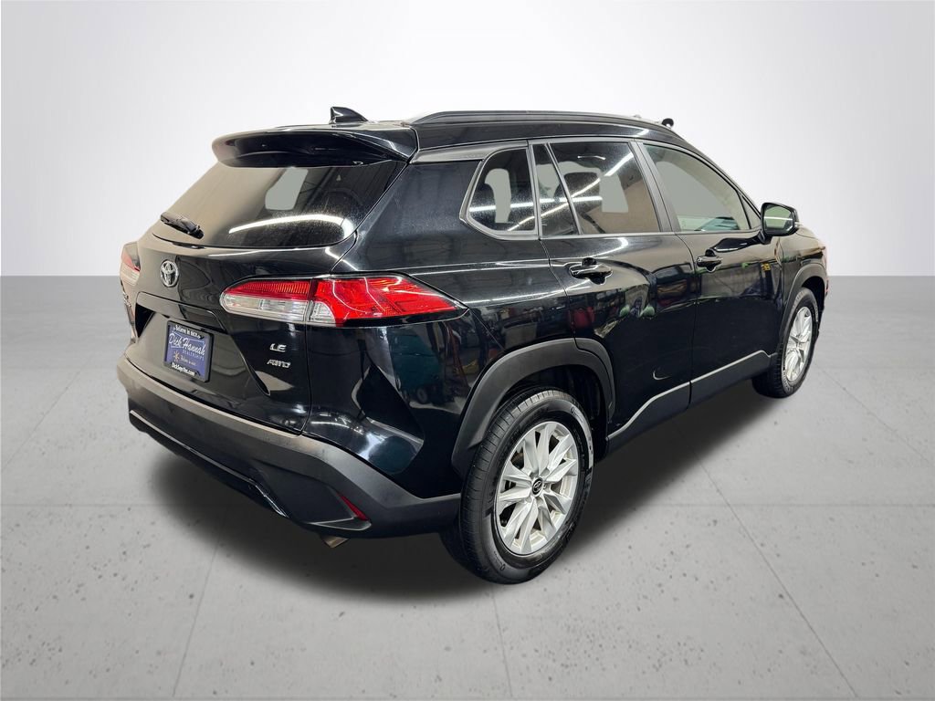Used 2024 Toyota Corolla Cross LE AWD/4WD image 7