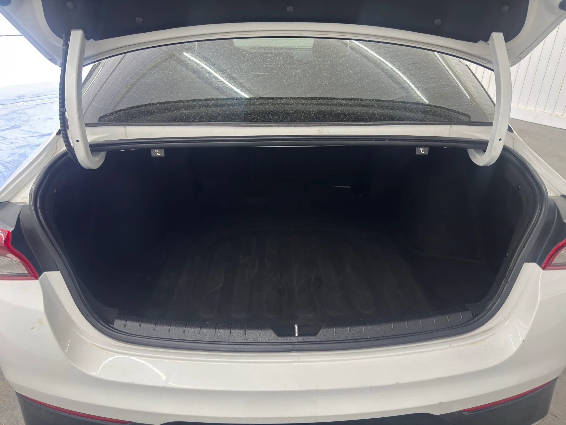 Used 2021 Kia K5 LXS image 13