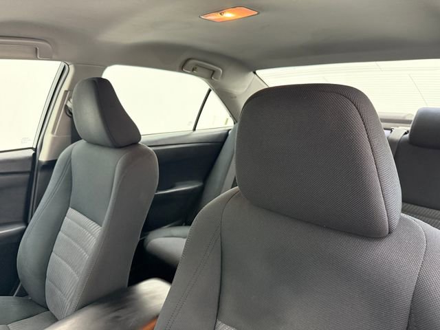 Used 2017 Toyota Camry LE FWD image 24