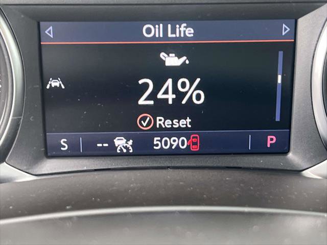 Used 2022 GMC Terrain AT4 w/ Infotainment Package II AWD/4WD image 30