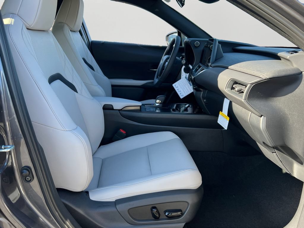 New 2025 Lexus UX 300h AWD w/ Accessory Package (P1) image 5