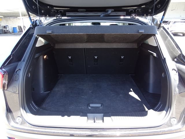 Certified 2024 Chevrolet Trax LT w/ Driver Confidence Package FWD image 23