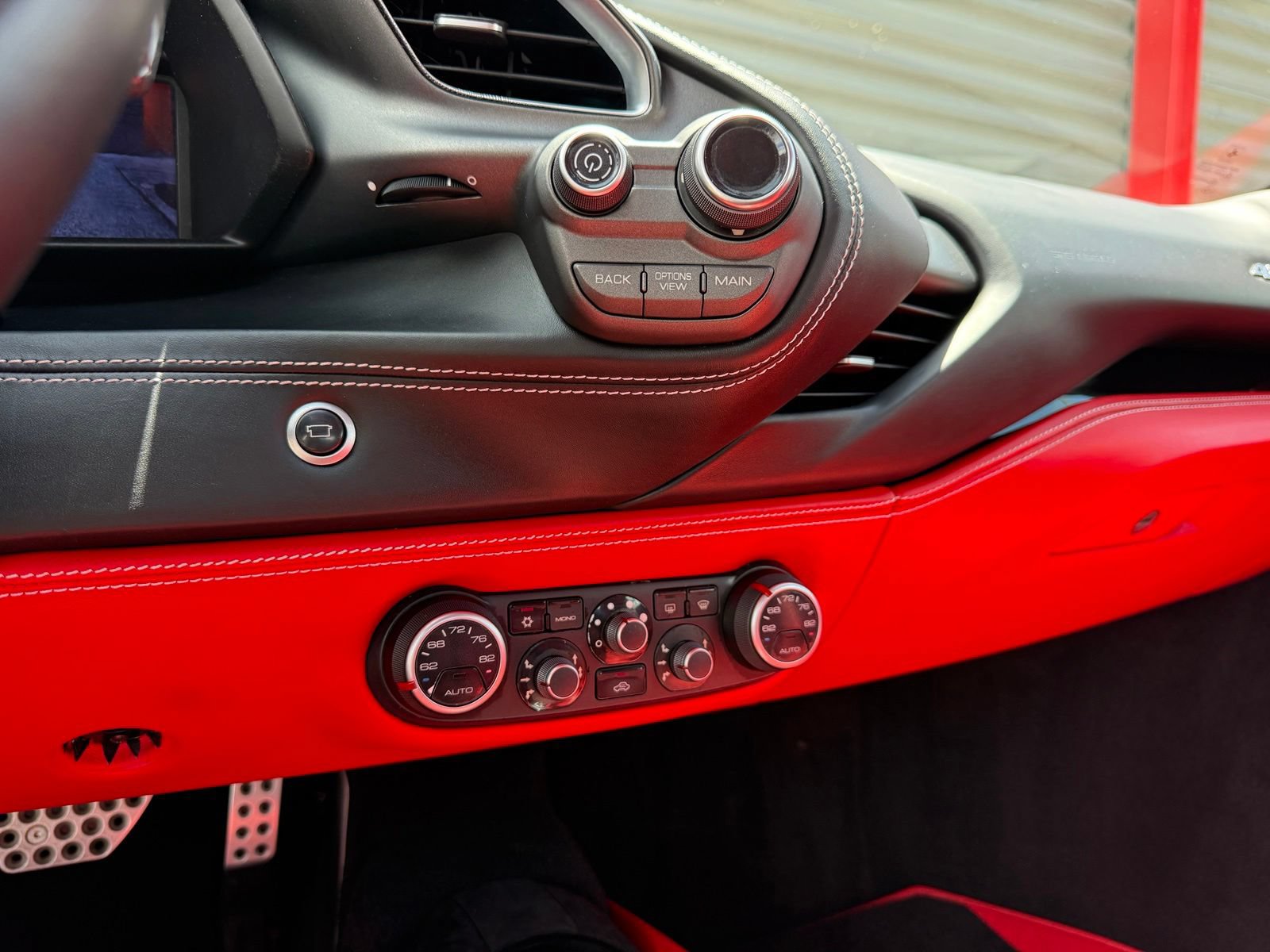 Used 2018 Ferrari 488 Spider RWD image 42