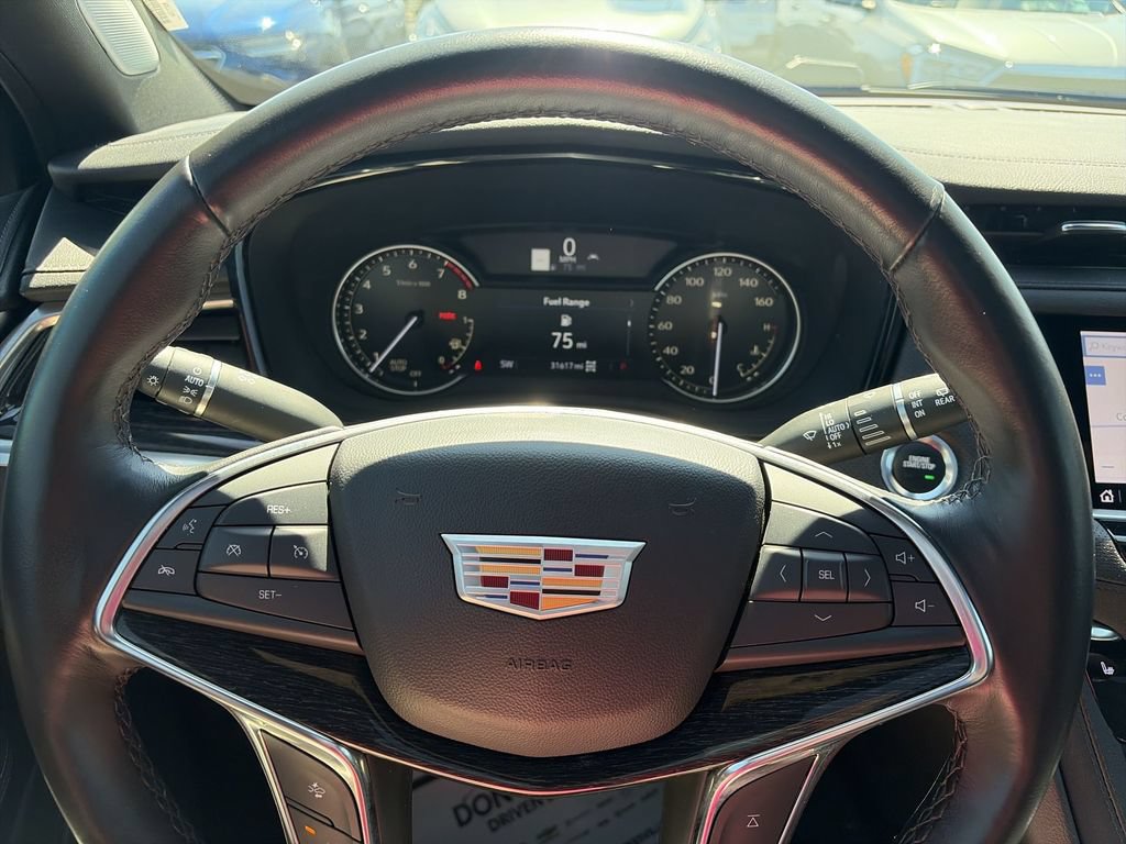 Used 2023 Cadillac XT5 Premium Luxury AWD/4WD image 14