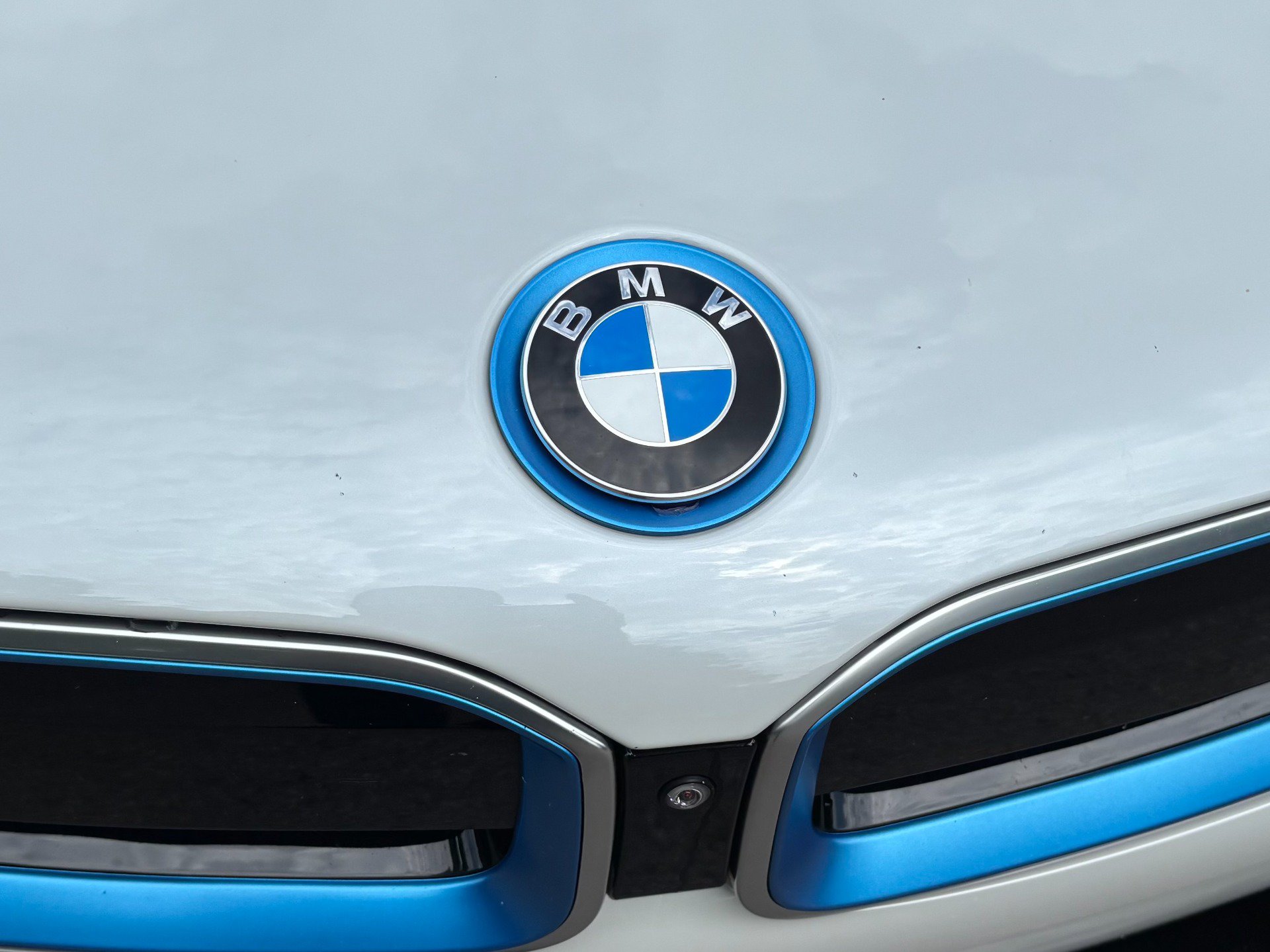 Used 2015 BMW i8 AWD/4WD image 41