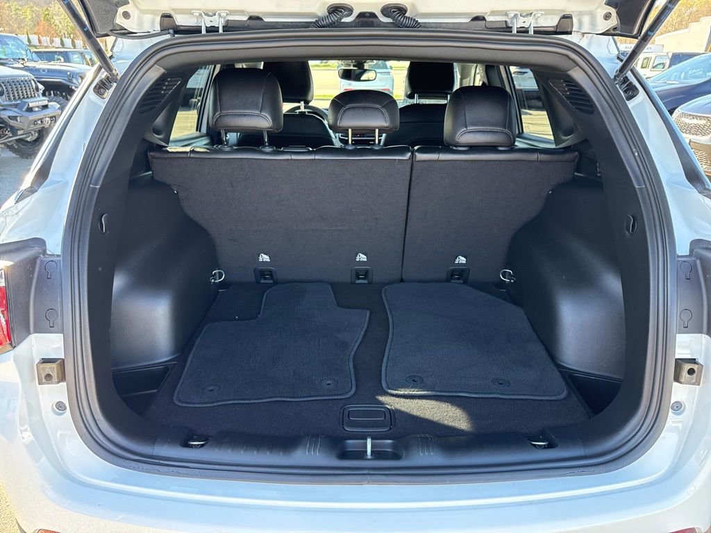 Used 2024 Jeep Compass Limited image 24