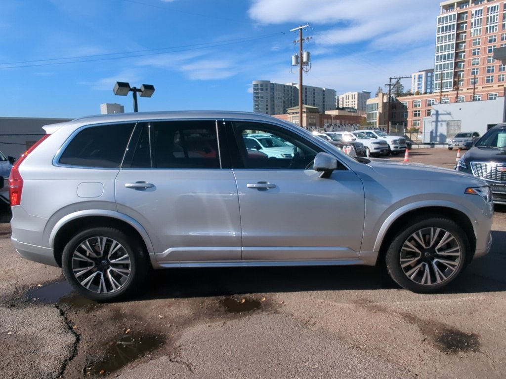 Used 2020 Volvo XC90 T6 Momentum w/ Protection Package AWD/4WD image 8