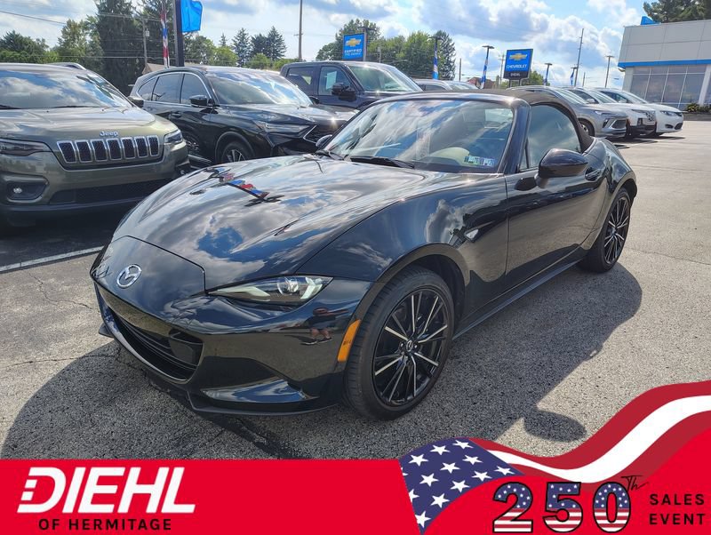 Used 2024 MAZDA MX-5 Miata Grand Touring w/ Appearance Package RWD image 1