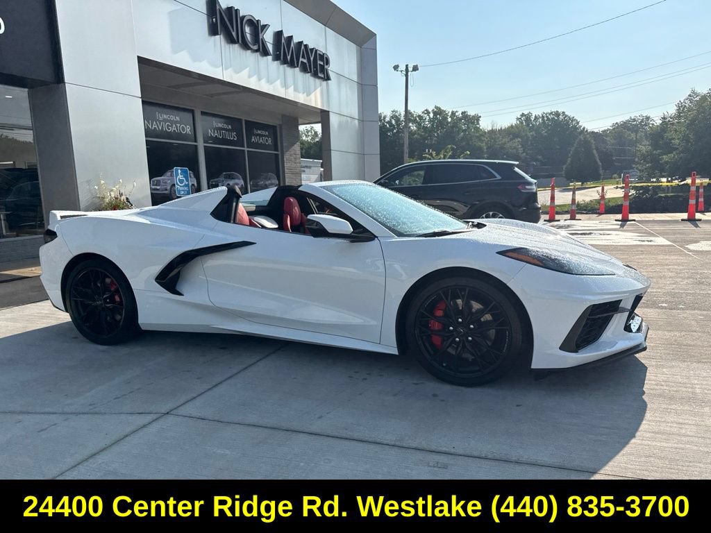 Used 2023 Chevrolet Corvette Stingray Preferred Conv w/ Z51 Performance Package RWD image 17