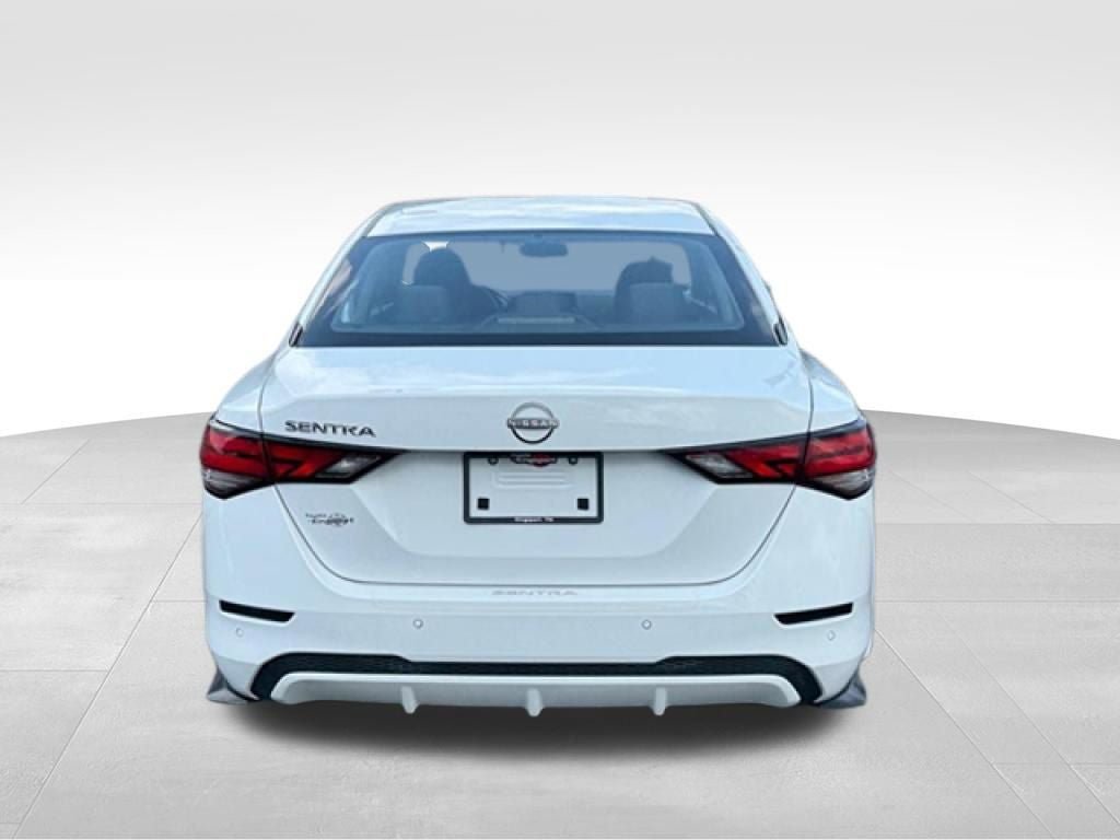 Used 2024 Nissan Sentra S FWD image 6