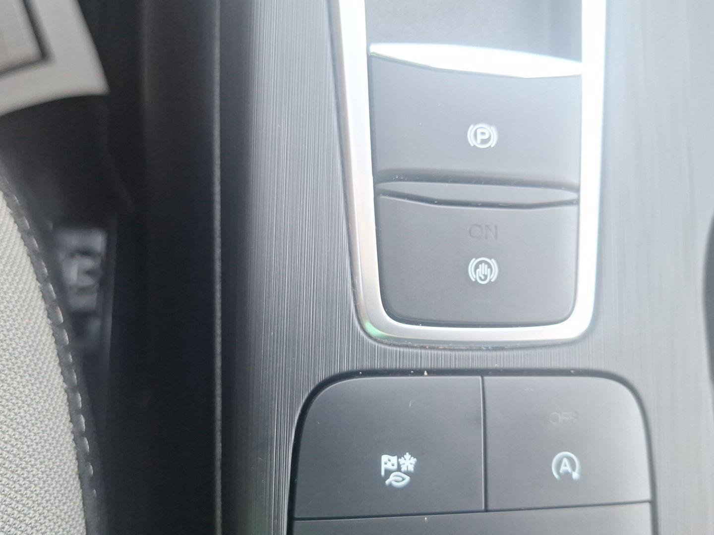 Used 2022 Ford Escape S image 27