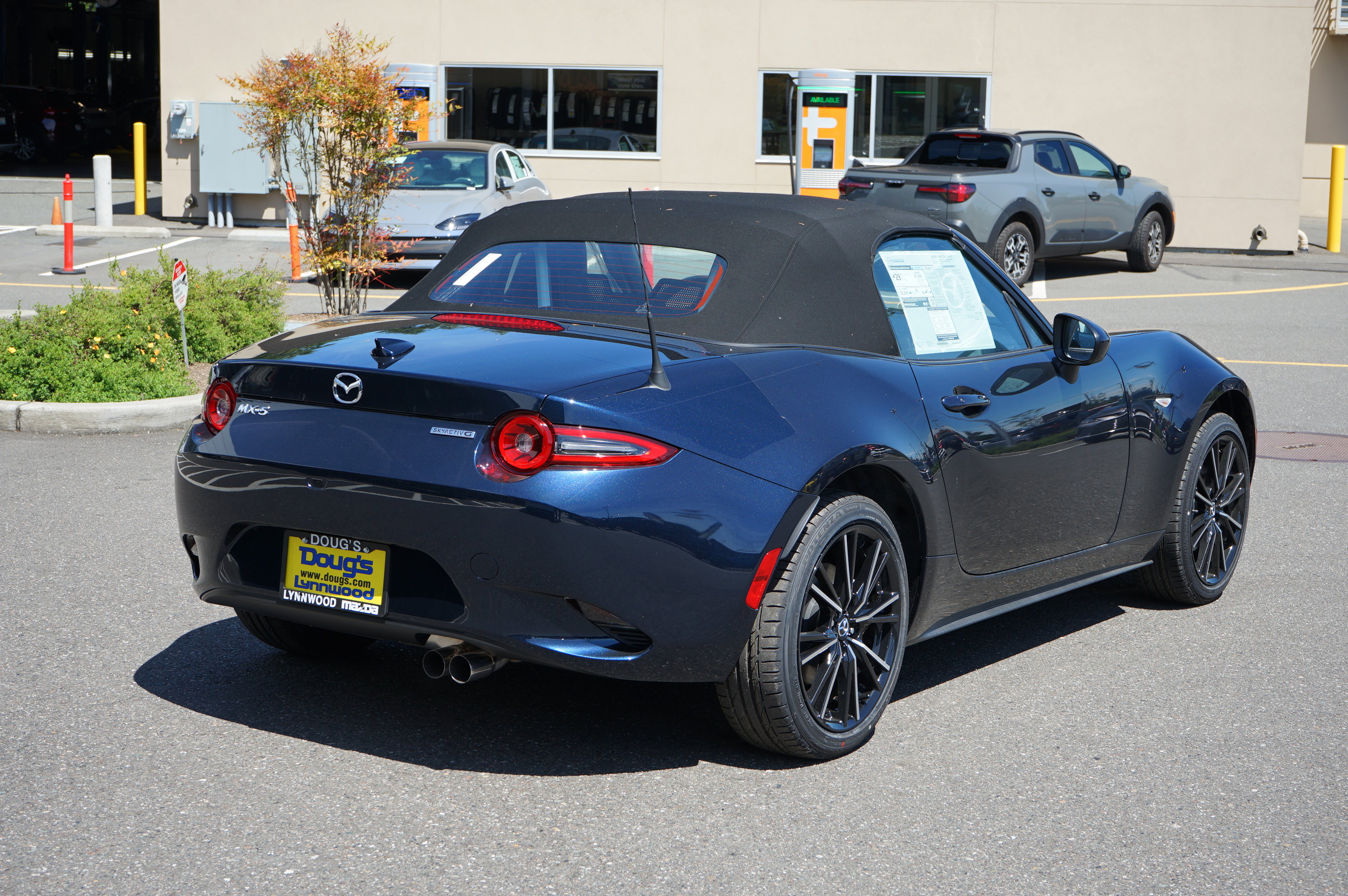 New 2025 MAZDA MX-5 Miata Grand Touring w/ Weather Package image 3