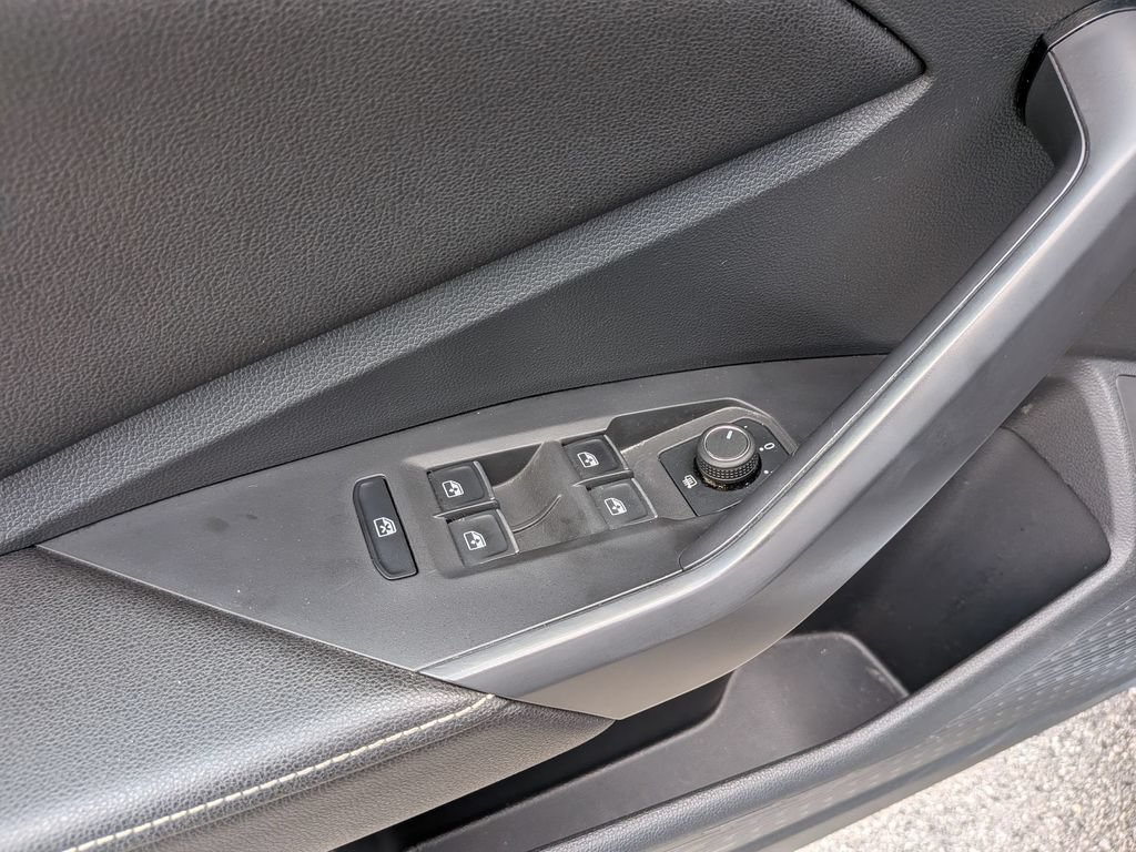 Used 2025 Volkswagen Jetta S FWD image 13