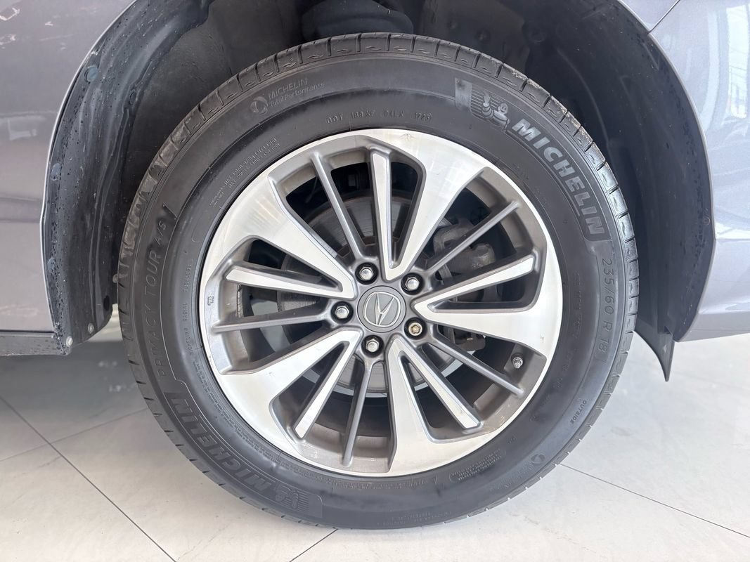 Used 2018 Acura RDX AWD w/ Advance Package image 38