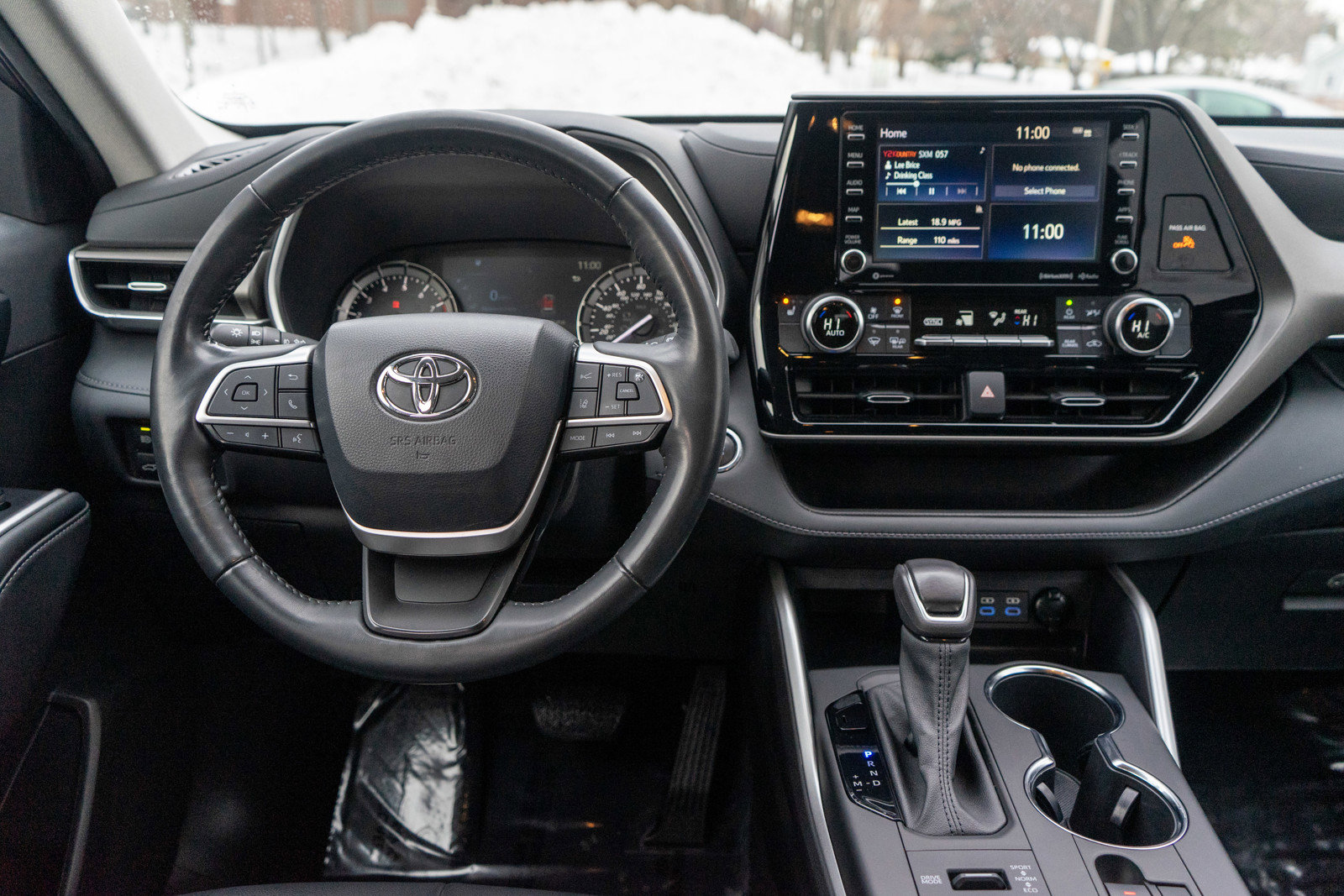 Used 2022 Toyota Highlander XLE image 13