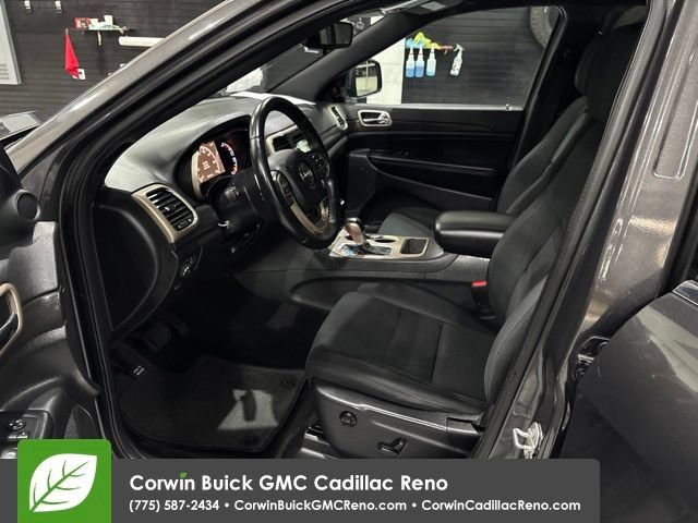 Used 2016 Jeep Grand Cherokee Laredo w/ Quick Order Package 23E AWD/4WD image 11