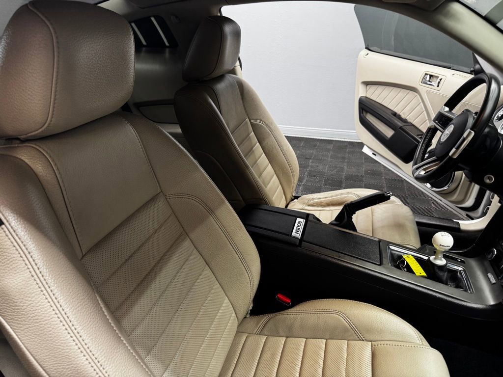 Used 2011 Ford Mustang GT Premium w/ Brembo Brake Pkg RWD image 44