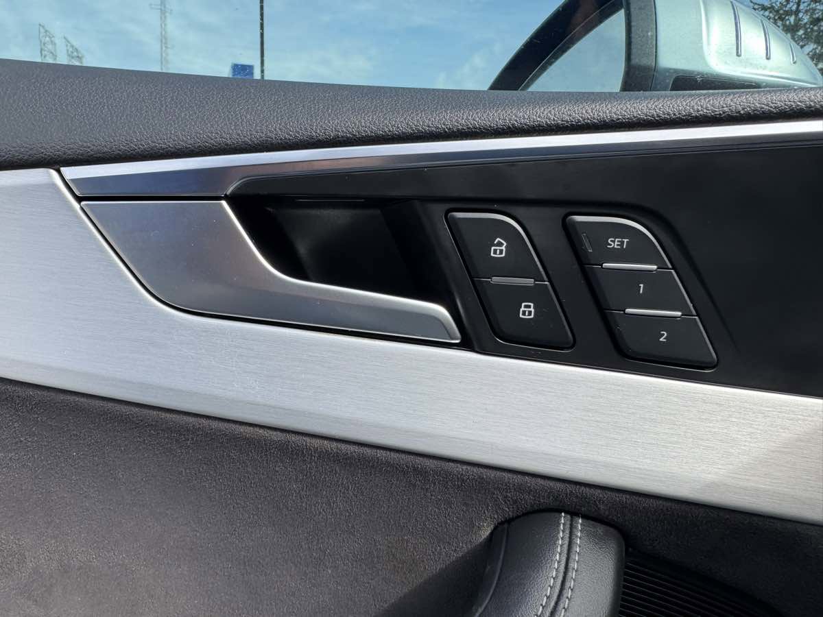 Used 2018 Audi S5 Prestige w/ S Sport Package image 29