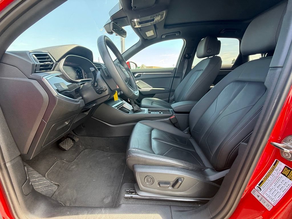 Used 2025 Audi Q3 2.0T Premium AWD/4WD image 30