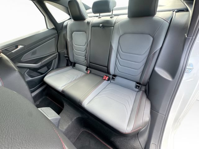 New 2026 Volkswagen Jetta GLI Autobahn FWD image 25