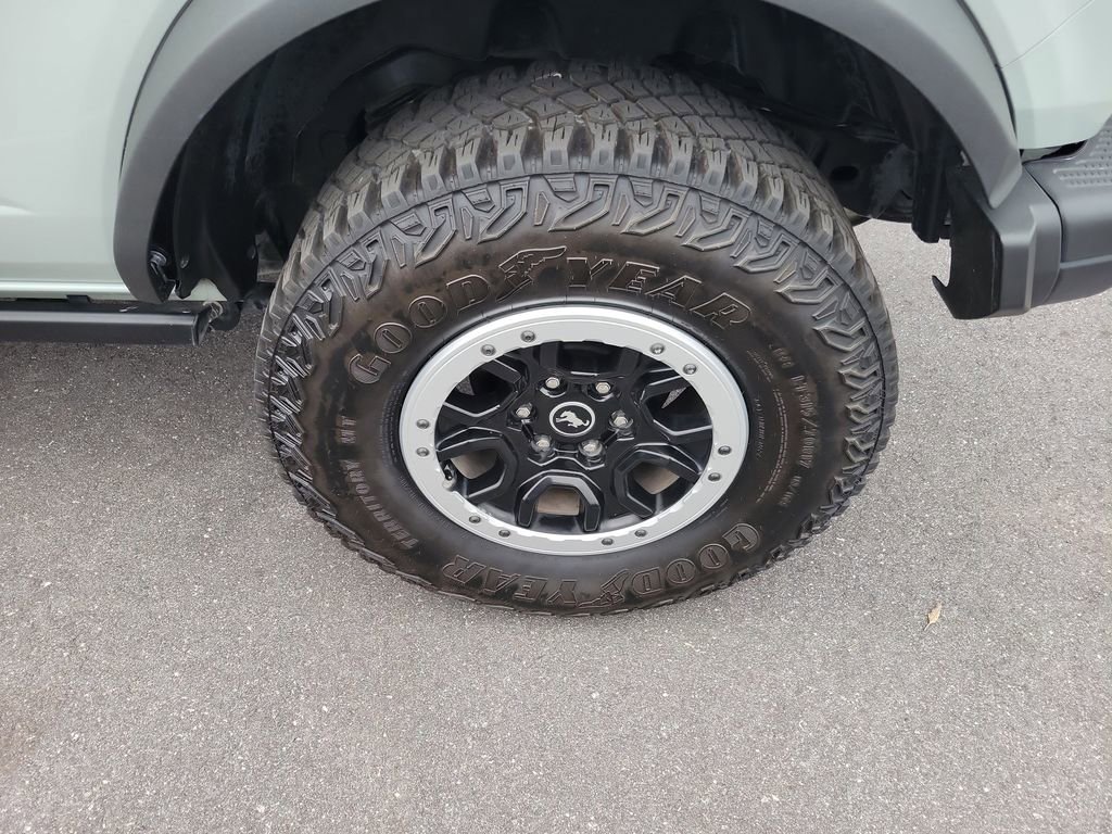 Used 2024 Ford Bronco Badlands AWD/4WD image 8
