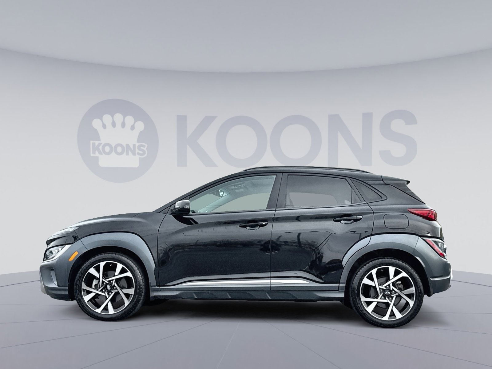 Certified 2023 Hyundai Kona Limited image 2