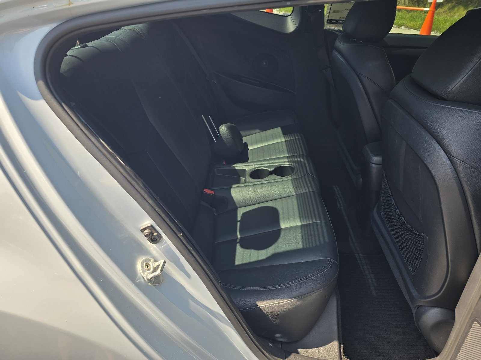 Used 2015 Hyundai Veloster RE:FLEX Edition FWD image 10
