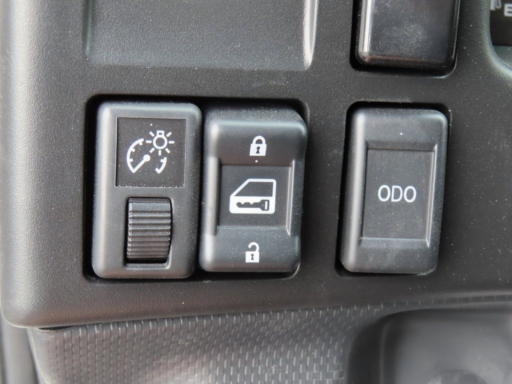 New 2024 Chevrolet Low Cab Forward image 11