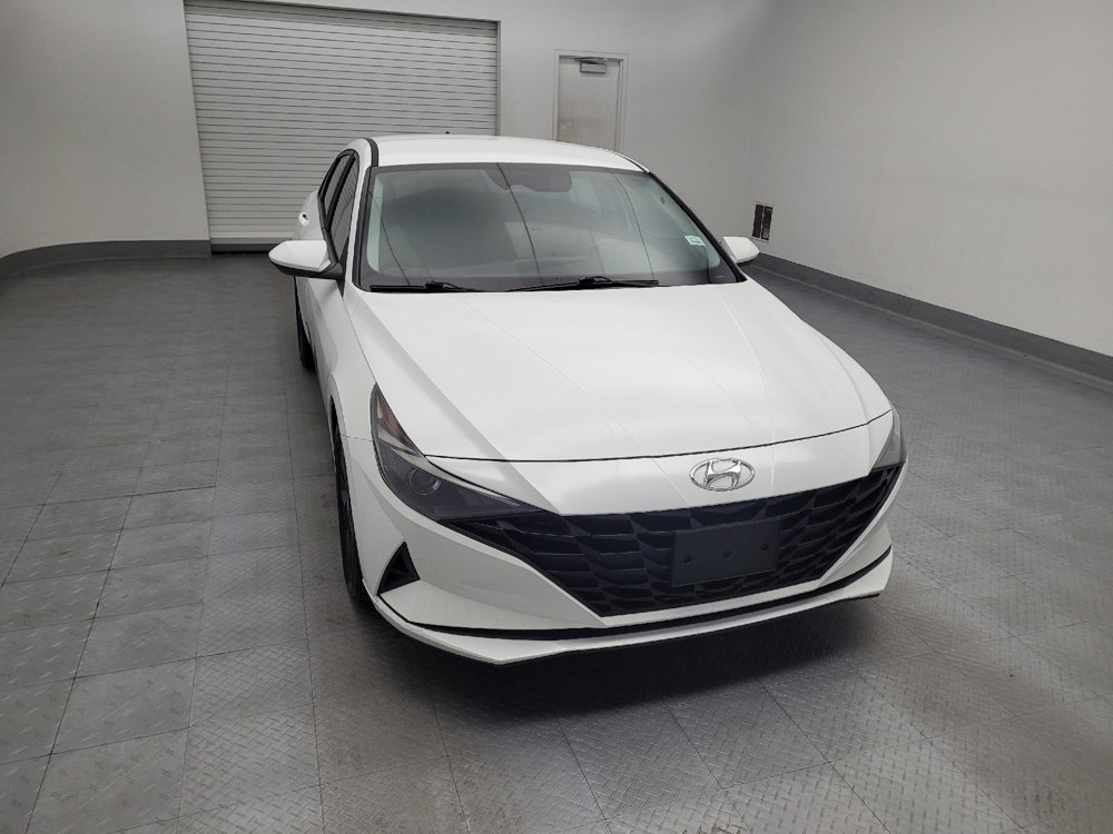 Used 2021 Hyundai Elantra SEL FWD image 14