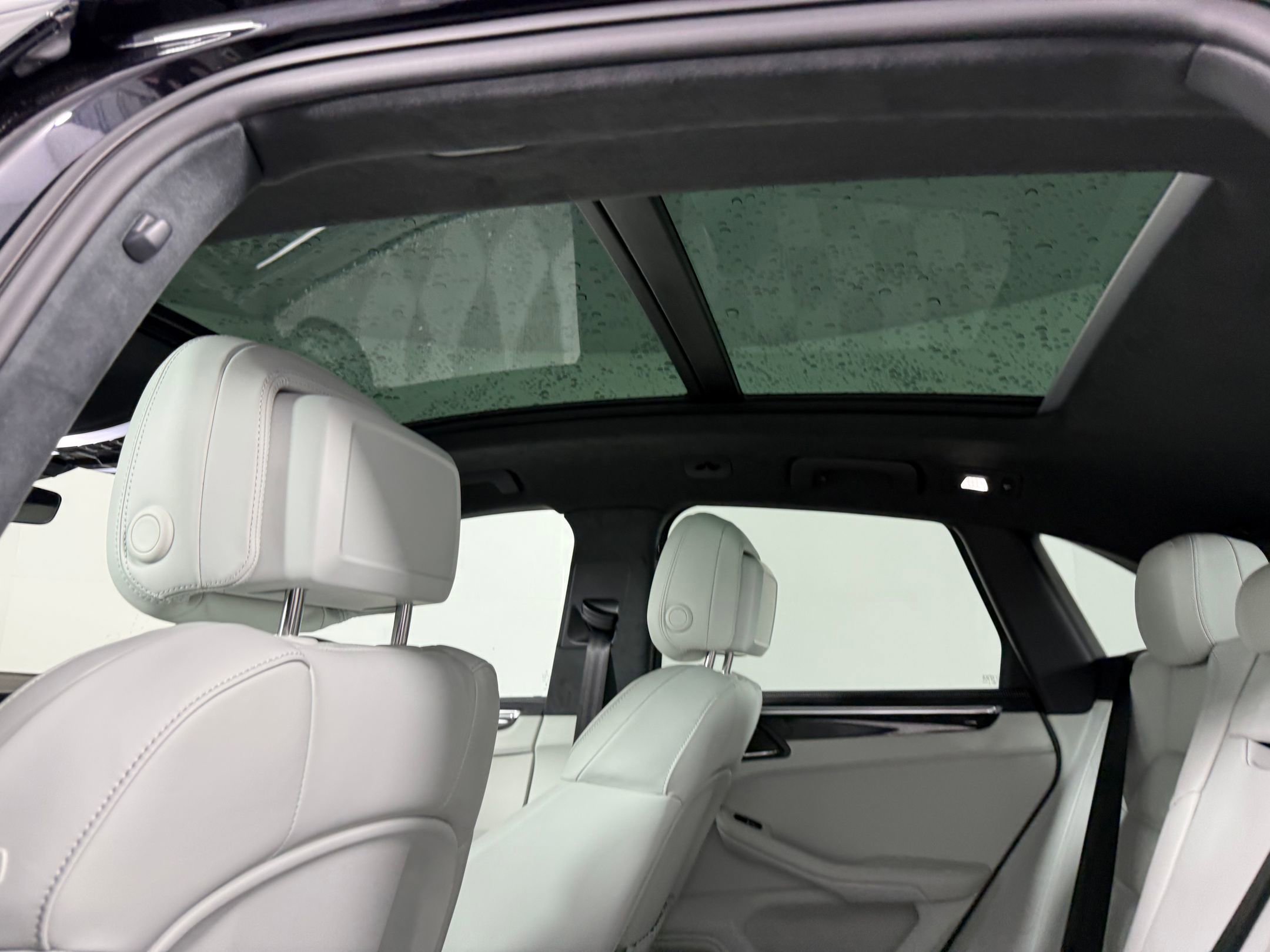 New 2026 Porsche Macan S AWD/4WD image 19